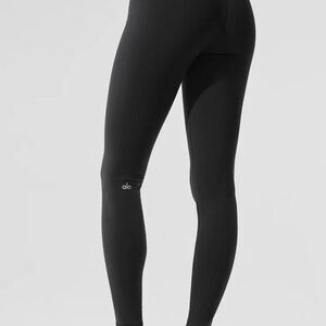 Alo-yoga Women's Black Leggings